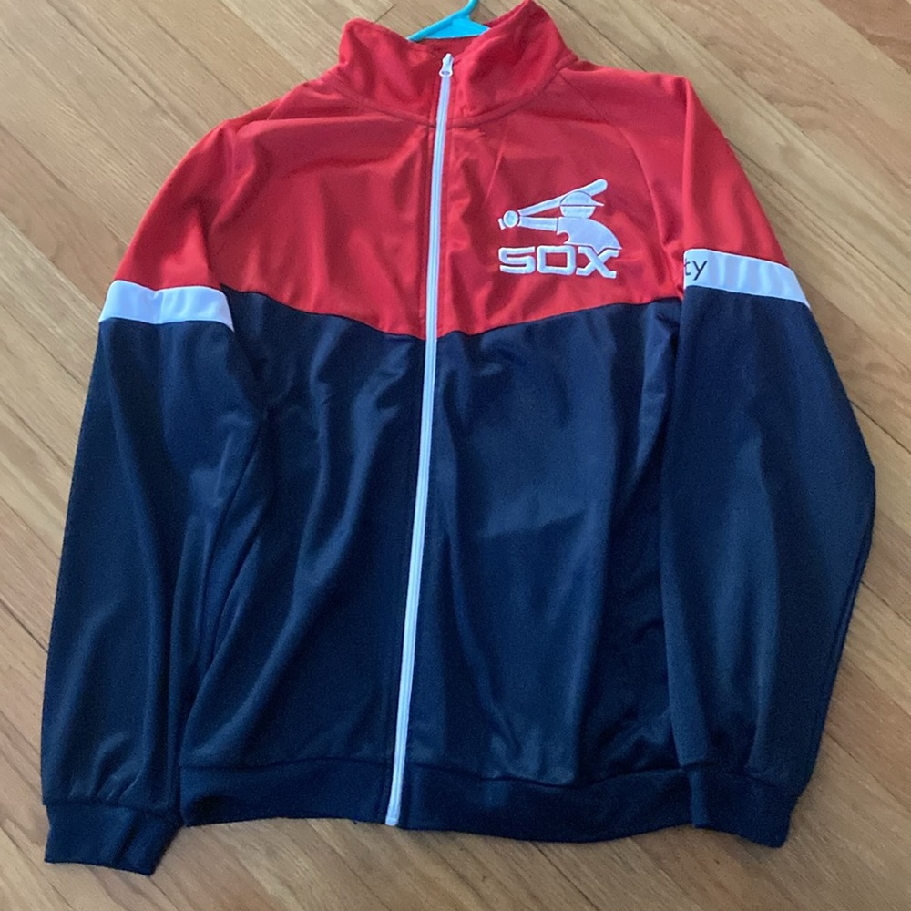 Chicago White Sox track jacket from may 2023 game size medium
